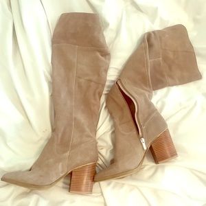 Steve Madden suede boots